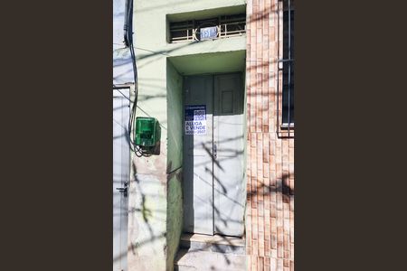Casa à venda com 70m², 2 quartos e sem vaga Casa à venda com 70m², 2 quartos e sem vagaFachada