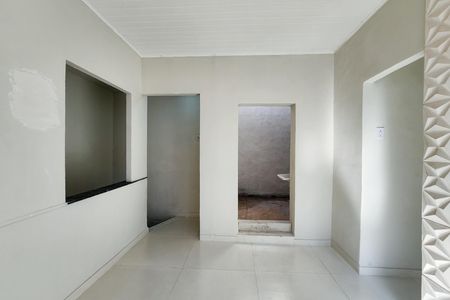 Casa à venda com 70m², 2 quartos e sem vaga Casa à venda com 70m², 2 quartos e sem vagaSala