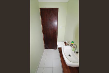 Casa para alugar com 135m², 3 quartos e 2 vagasBanheiro 1