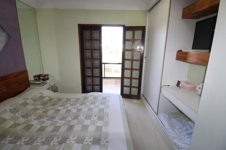 Casa para alugar com 135m², 3 quartos e 2 vagasSuíte