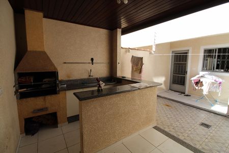 Casa para alugar com 135m², 3 quartos e 2 vagasChurrasqueira