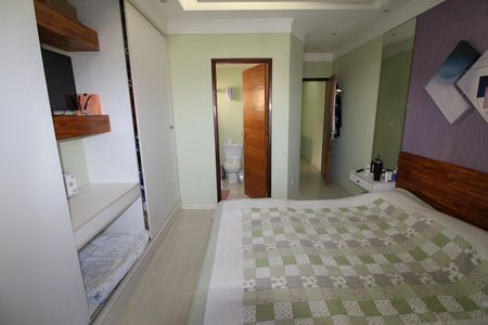 Casa para alugar com 135m², 3 quartos e 2 vagasSuíte