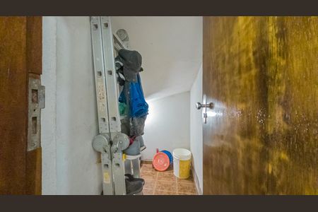 Despensa de casa à venda com 3 quartos, 150m² em Jardim Santo Onofre, São Paulo