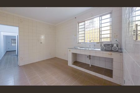 Cozinha de casa à venda com 3 quartos, 150m² em Jardim Santo Onofre, São Paulo