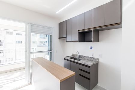 Apartamento para alugar com 55m², 2 quartos e 2 vagas Apartamento para alugar com 55m², 2 quartos e 2 vagasCozinha