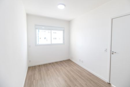 Apartamento para alugar com 55m², 2 quartos e 2 vagas Apartamento para alugar com 55m², 2 quartos e 2 vagasSuíte
