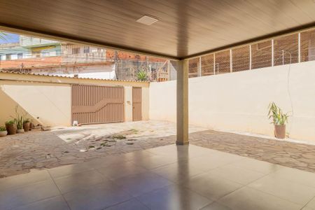 Casa à venda com 540m², 5 quartos e 5 vagas