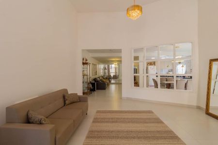 Casa à venda com 540m², 5 quartos e 5 vagas