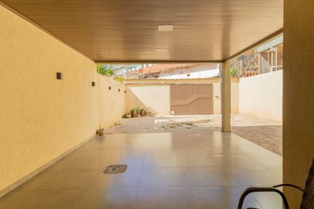 Casa à venda com 540m², 5 quartos e 5 vagas