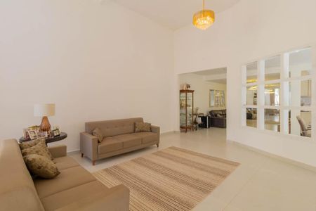 Casa à venda com 540m², 5 quartos e 5 vagas