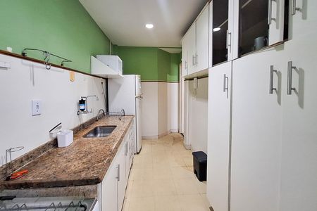 Apartamento à venda com 58m², 2 quartos e sem vaga Apartamento à venda com 58m², 2 quartos e sem vagaCozinha
