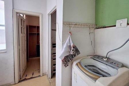 Apartamento à venda com 58m², 2 quartos e sem vaga Apartamento à venda com 58m², 2 quartos e sem vagaÁrea de Serviço