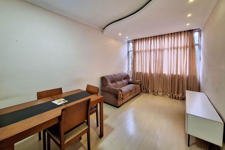 Apartamento à venda com 58m², 2 quartos e sem vaga Apartamento à venda com 58m², 2 quartos e sem vagaSala