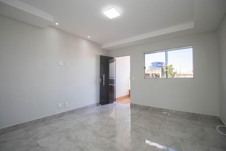 Apartamento para alugar com 80m², 2 quartos e 1 vaga Apartamento para alugar com 80m², 2 quartos e 1 vagaSala