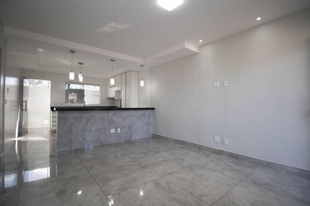 Apartamento para alugar com 80m², 2 quartos e 1 vaga Apartamento para alugar com 80m², 2 quartos e 1 vagaSala