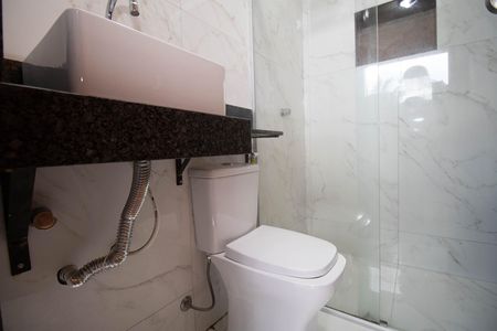 Apartamento para alugar com 80m², 2 quartos e 1 vaga Apartamento para alugar com 80m², 2 quartos e 1 vagaBanheiro da Suíte 2