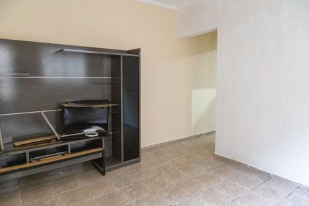 Sala de casa para alugar com 1 quarto, 80m² em Jardim Presidente Dutra, Guarulhos