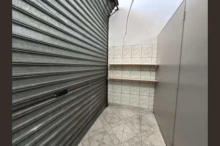 Área de Serviço de casa para alugar com 1 quarto, 50m² em Jardim Julio, Barueri