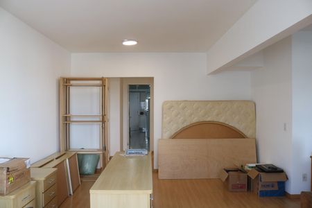 Sala de apartamento para alugar com 2 quartos, 95m² em Vila Hamburguesa, São Paulo
