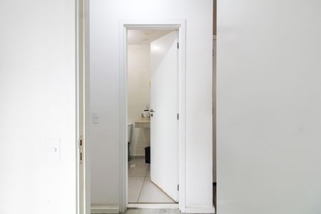 Apartamento para alugar com 58m², 2 quartos e sem vaga Apartamento para alugar com 58m², 2 quartos e sem vagaCorredor