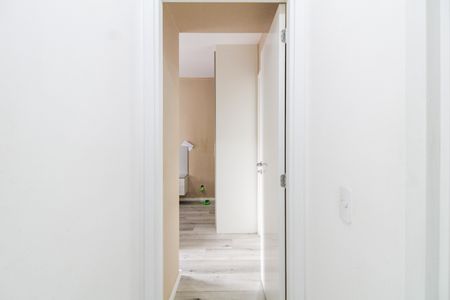 Apartamento para alugar com 58m², 2 quartos e sem vaga Apartamento para alugar com 58m², 2 quartos e sem vagaCorredor