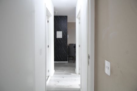 Apartamento para alugar com 58m², 2 quartos e sem vaga Apartamento para alugar com 58m², 2 quartos e sem vagaCorredor