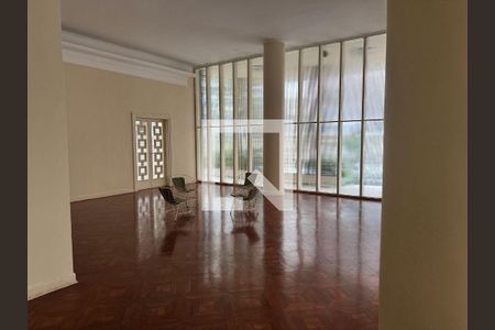 Apartamento à venda com 80m², 2 quartos e 1 vaga