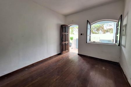 Casa para alugar com 120m², 3 quartos e 1 vaga Casa para alugar com 120m², 3 quartos e 1 vagaSala