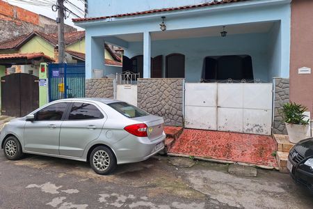 Fachada de casa à venda com 3 quartos, 120m² em Barreto, Niterói