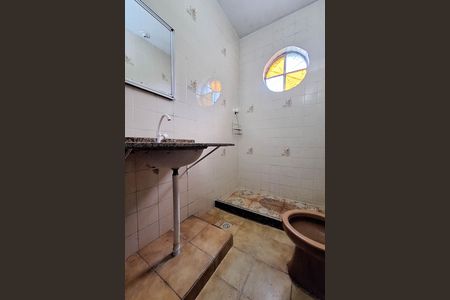 Casa para alugar com 120m², 3 quartos e 1 vaga Casa para alugar com 120m², 3 quartos e 1 vagaBanheiro