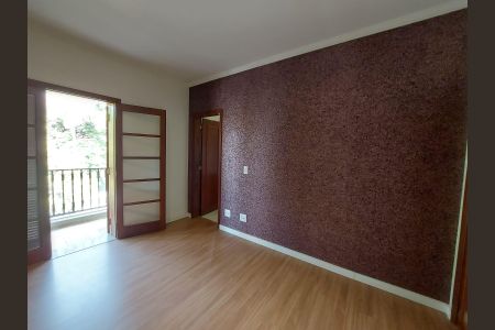 Casa para alugar com 426m², 5 quartos e 4 vagas Casa para alugar com 426m², 5 quartos e 4 vagasQuarto