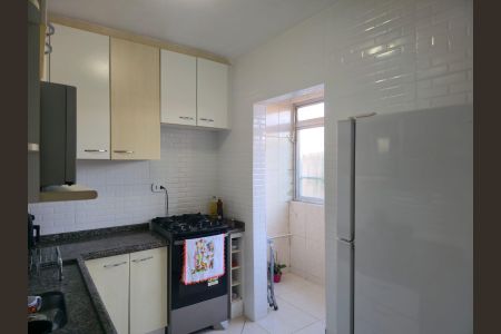 Cozinha  de apartamento para alugar com 1 quarto, 42m² em Jardim Cocaia, Guarulhos