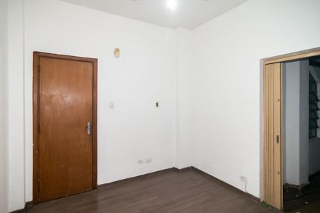 Apartamento à venda com 70m², 2 quartos e sem vagaSala