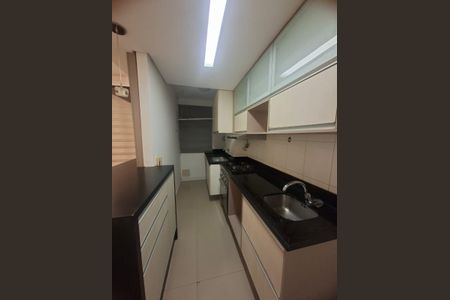Cozinha de apartamento para alugar com 2 quartos, 54m² em Jardim Itu, Porto Alegre