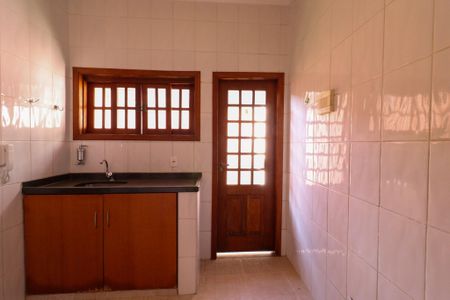 Casa para alugar com 120m², 2 quartos e 1 vaga Casa para alugar com 120m², 2 quartos e 1 vagaCozinha