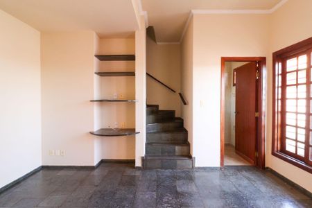 Sala de casa para alugar com 2 quartos, 120m² em Parque das Universidades, Campinas