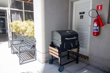 Apartamento para alugar com 52m², 2 quartos e 1 vaga Apartamento para alugar com 52m², 2 quartos e 1 vagaÁrea comum - Churrasqueira