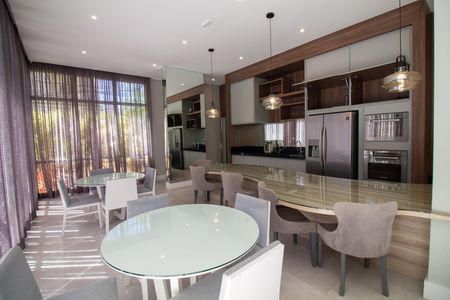 Apartamento para alugar com 52m², 2 quartos e 1 vaga Apartamento para alugar com 52m², 2 quartos e 1 vagaÁrea comum - Salão de Festas