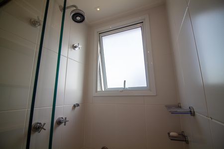Apartamento para alugar com 52m², 2 quartos e 1 vaga Apartamento para alugar com 52m², 2 quartos e 1 vagaBanheiro da Suíte