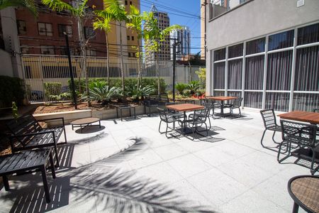 Apartamento para alugar com 52m², 2 quartos e 1 vaga Apartamento para alugar com 52m², 2 quartos e 1 vagaÁrea comum - Churrasqueira