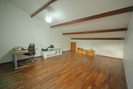 Casa para alugar com 220m², 3 quartos e 4 vagasSala de convivência/Escritório  ( 3ºpiso) 