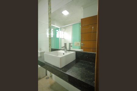 Casa para alugar com 220m², 3 quartos e 4 vagasBanheiro da Suíte 1 