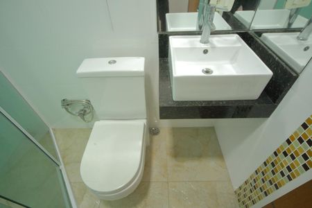 Casa para alugar com 220m², 3 quartos e 4 vagasBanheiro da Suíte 2 