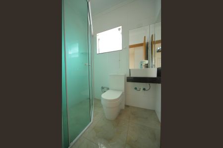 Casa para alugar com 220m², 3 quartos e 4 vagasBanheiro da Suíte 2 