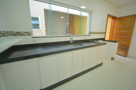 Casa para alugar com 220m², 3 quartos e 4 vagasCozinha 