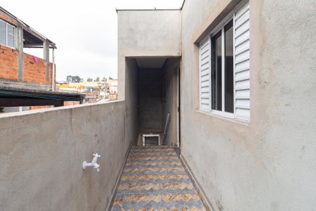 Hall de entrada de casa para alugar com 1 quarto, 50m² em Jardim Ana Estela, Carapicuíba