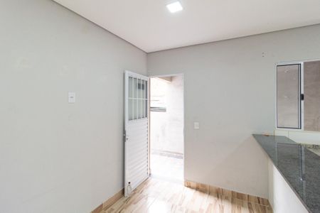 Sala de casa para alugar com 1 quarto, 50m² em Jardim Ana Estela, Carapicuíba