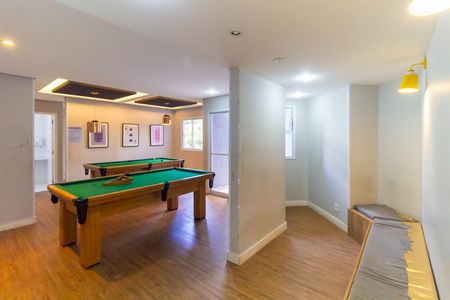 Apartamento à venda com 56m², 2 quartos e 1 vaga Apartamento à venda com 56m², 2 quartos e 1 vagaSalão de jogos