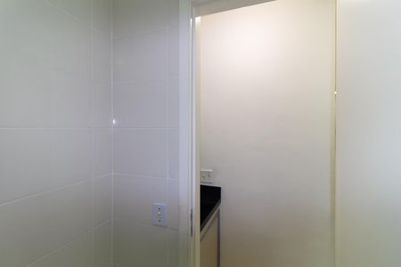 Apartamento à venda com 56m², 2 quartos e 1 vaga Apartamento à venda com 56m², 2 quartos e 1 vagaBanheiro 2