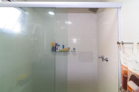 Apartamento à venda com 56m², 2 quartos e 1 vaga Apartamento à venda com 56m², 2 quartos e 1 vagaBanheiro da Suíte
